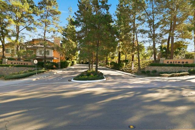 11908 Tivoli Park Row 7, San Diego, CA 92128