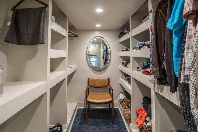 1135 46th Street, Des Moines, IA 50311