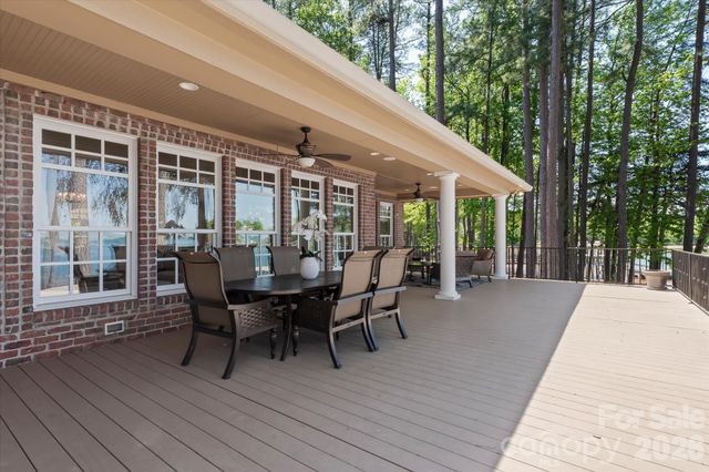 17821 Carlow Road, Cornelius, NC 28031