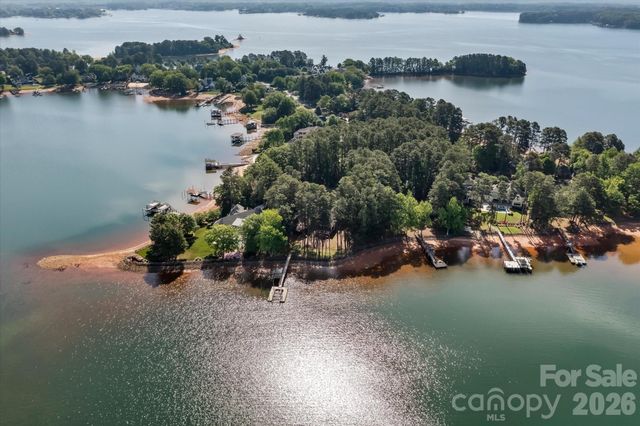 17821 Carlow Road, Cornelius, NC 28031