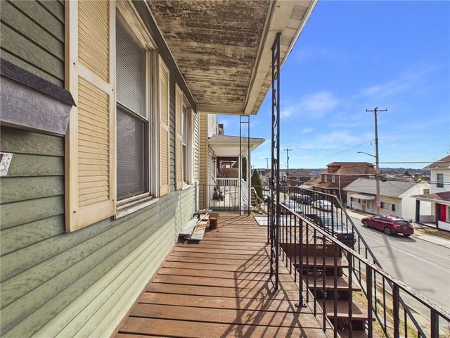 21 Ruth St, Mt Washington, PA 15211
