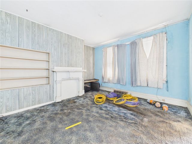 21 Ruth St, Mt Washington, PA 15211