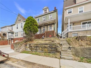 21 Ruth St, Mt Washington, PA 15211