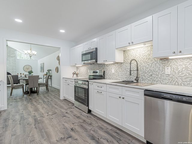 11610 WHISPER TRAIL ST, San Antonio, TX 78230