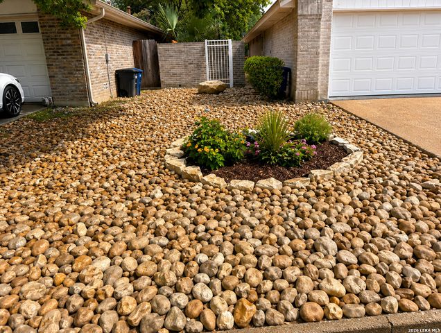 11610 WHISPER TRAIL ST, San Antonio, TX 78230
