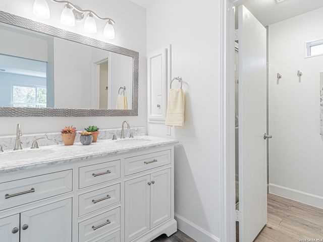 11610 WHISPER TRAIL ST, San Antonio, TX 78230