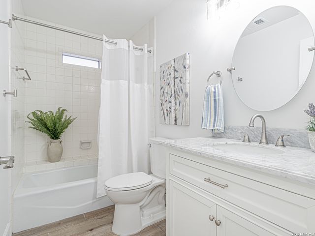 11610 WHISPER TRAIL ST, San Antonio, TX 78230