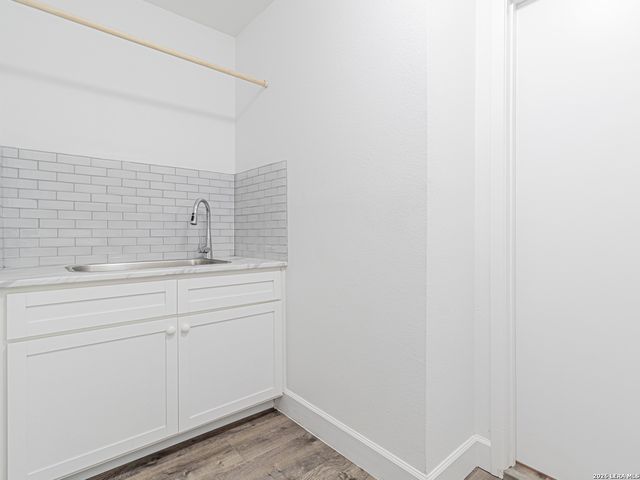 11610 WHISPER TRAIL ST, San Antonio, TX 78230
