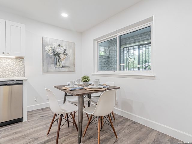 11610 WHISPER TRAIL ST, San Antonio, TX 78230