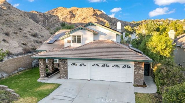 14439 Grandiflors, Canyon Country, CA 91387