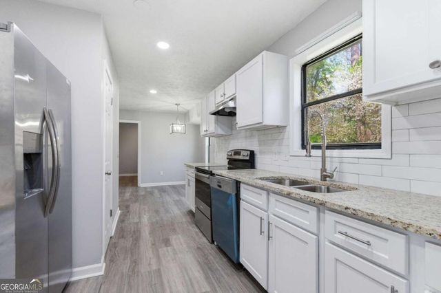 4380 Cary Drive, Snellville, GA 30039