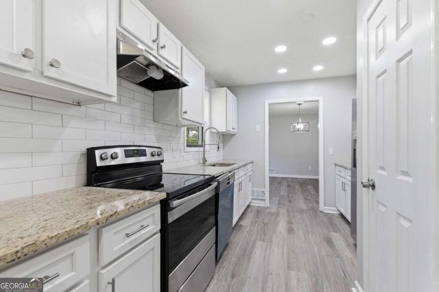 4380 Cary Drive, Snellville, GA 30039