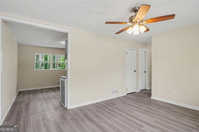 8355 Dunellen Lane, Jonesboro, GA 30238