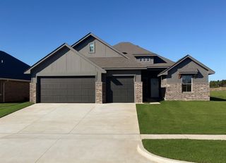 624 Tails End Drive, Shawnee, OK 74804