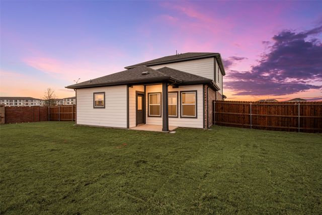 1516 Twin Forks Drive, Saginaw, TX 76179