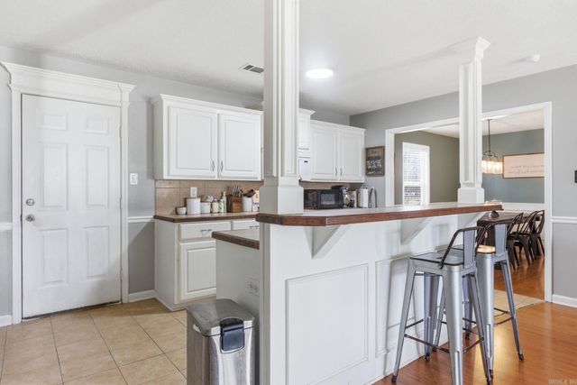 24 Gold Meadows, Cabot, AR 72176