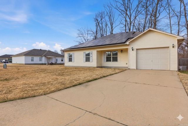 24 Gold Meadows, Cabot, AR 72176