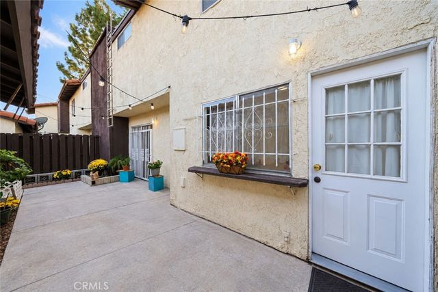 1097 Santo Antonio 27, Colton, CA 92324