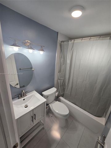 465 S Royal Poinciana Blvd 10B, Miami Springs, FL 33166