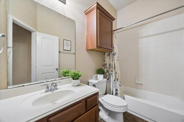 7806 Summer Night Lane, Rosenberg, TX 77469