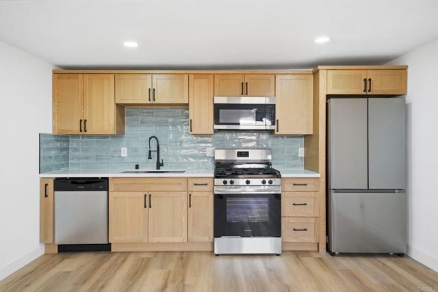 2828 Mission Village Dr, San Diego, CA 92123