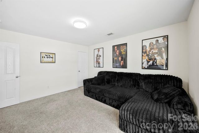 4715 McClure Road, Charlotte, NC 28216