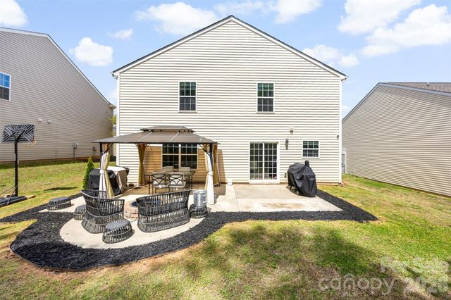 4715 McClure Road, Charlotte, NC 28216