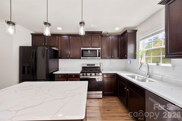 4715 McClure Road, Charlotte, NC 28216