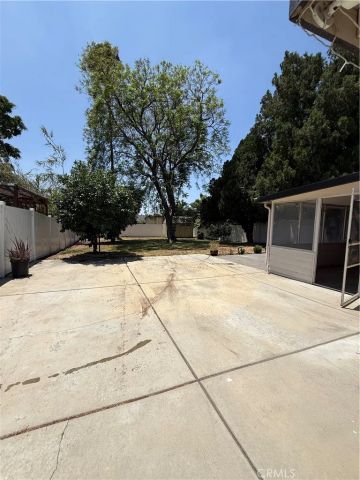 455 E Wilson St., Rialto, CA 92376