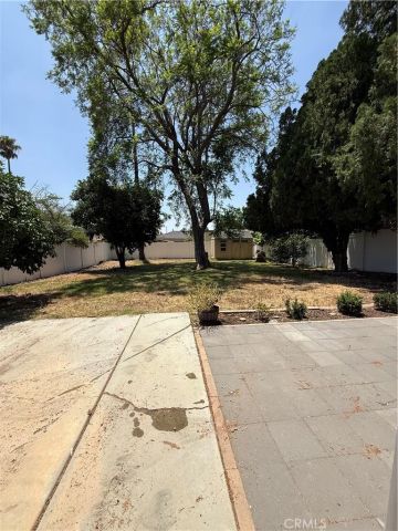 455 E Wilson St., Rialto, CA 92376