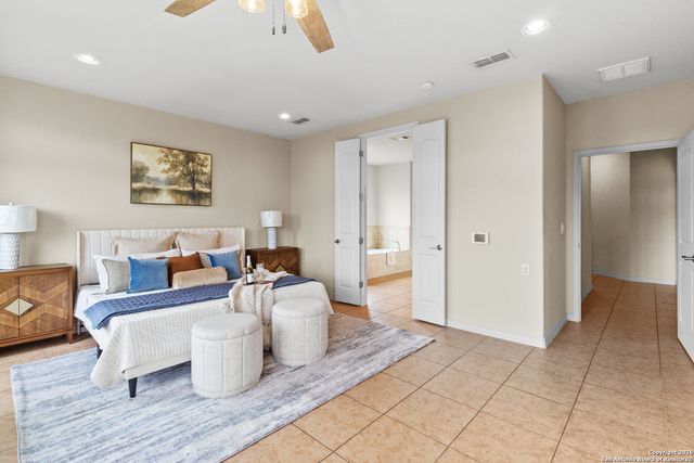 3339 harvest hill, Santa Clara, TX 78124