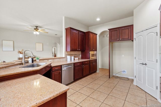 3339 harvest hill, Santa Clara, TX 78124