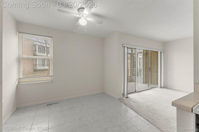 33379 Fargo Street Unit 1, Livonia, MI 48152