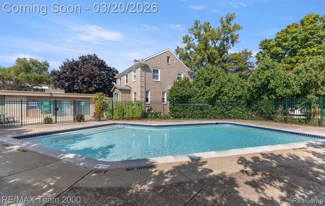 33379 Fargo Street Unit 1, Livonia, MI 48152