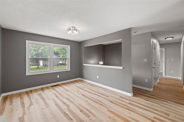 411 NW 7th Street, Grimes, IA 50111