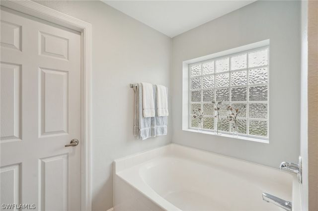 3717 Agualinda BLVD, Cape Coral, FL 33914