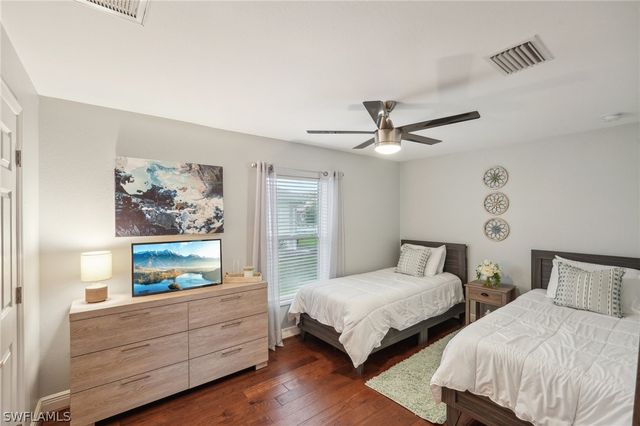 3717 Agualinda BLVD, Cape Coral, FL 33914