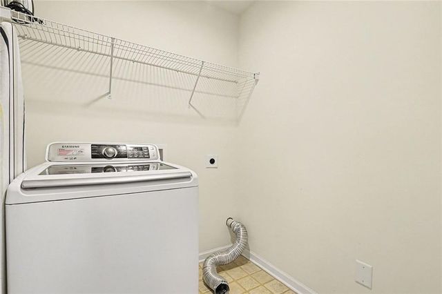 537 Ridge View Crossing, Woodstock, GA 30188