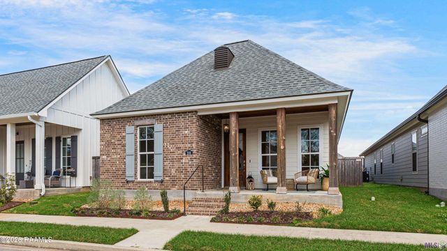 209 Manor House Lane, Lafayette, LA 70507