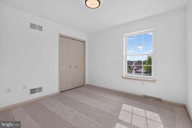 624 BARTLETT DR, Dallastown, PA 17313