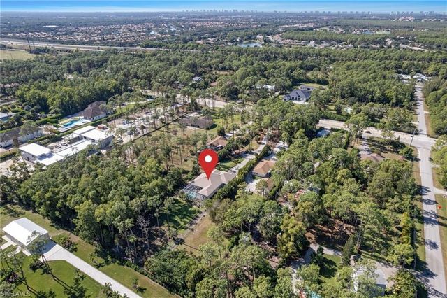 1158 Oakes BLVD, Naples, FL 34119
