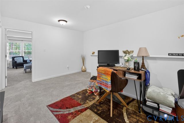 18333 Palisades Ct, Moseley, VA 23120