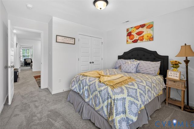 18333 Palisades Ct, Moseley, VA 23120