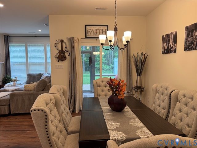 18333 Palisades Ct, Moseley, VA 23120