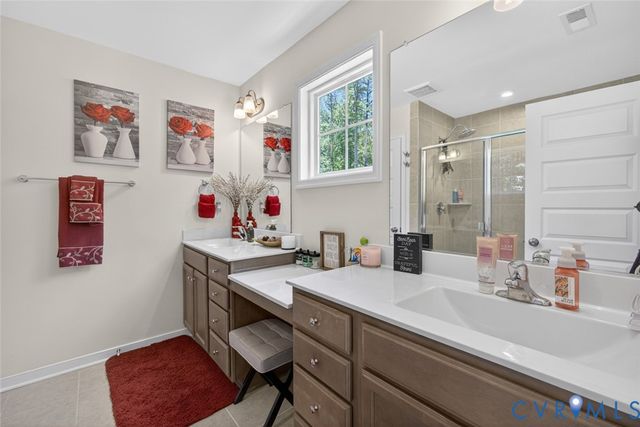 18333 Palisades Ct, Moseley, VA 23120