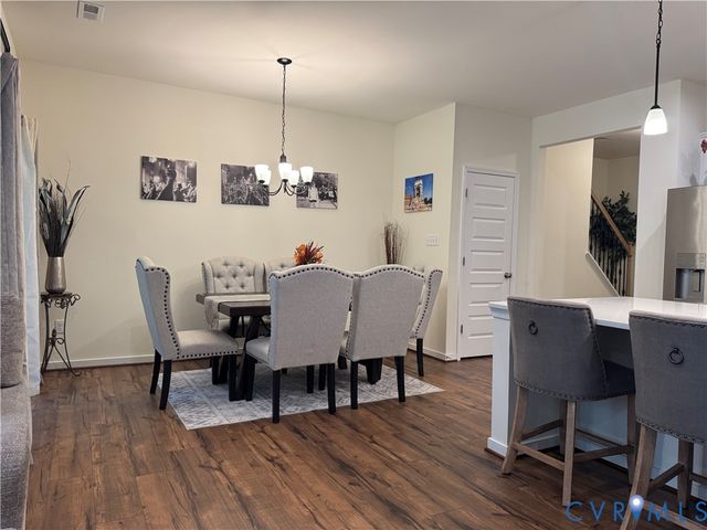 18333 Palisades Ct, Moseley, VA 23120