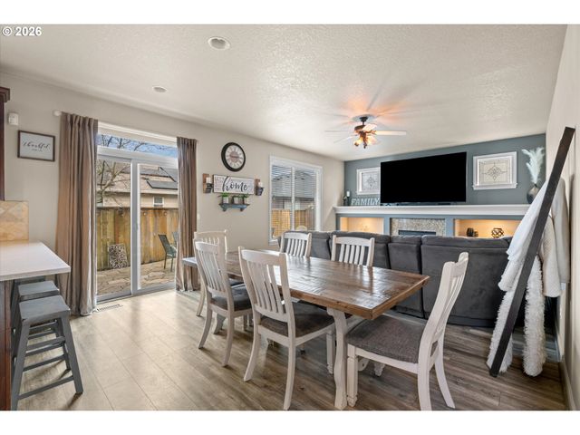 14707 SUGARPINE St, Oregon City, OR 97045