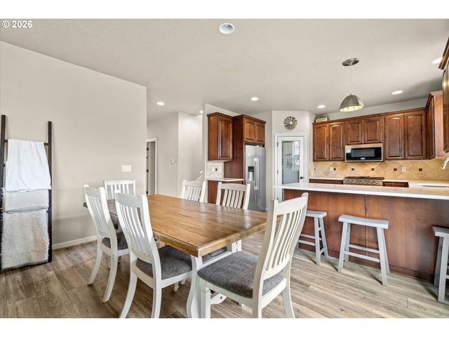 14707 SUGARPINE St, Oregon City, OR 97045