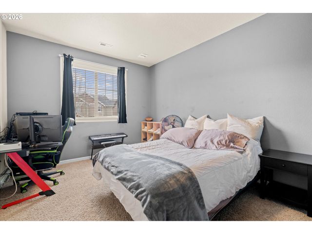 14707 SUGARPINE St, Oregon City, OR 97045