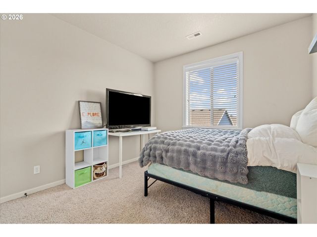 14707 SUGARPINE St, Oregon City, OR 97045